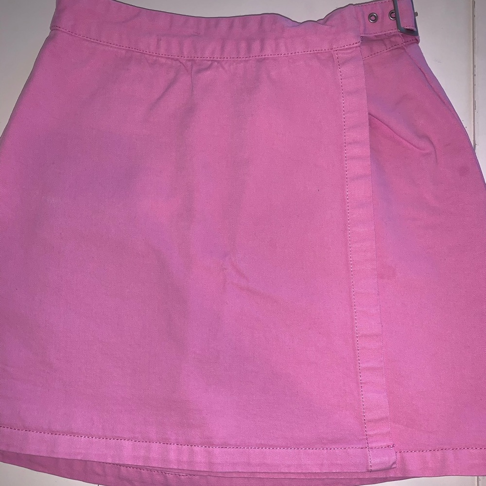 Brandy Melville pink skirt